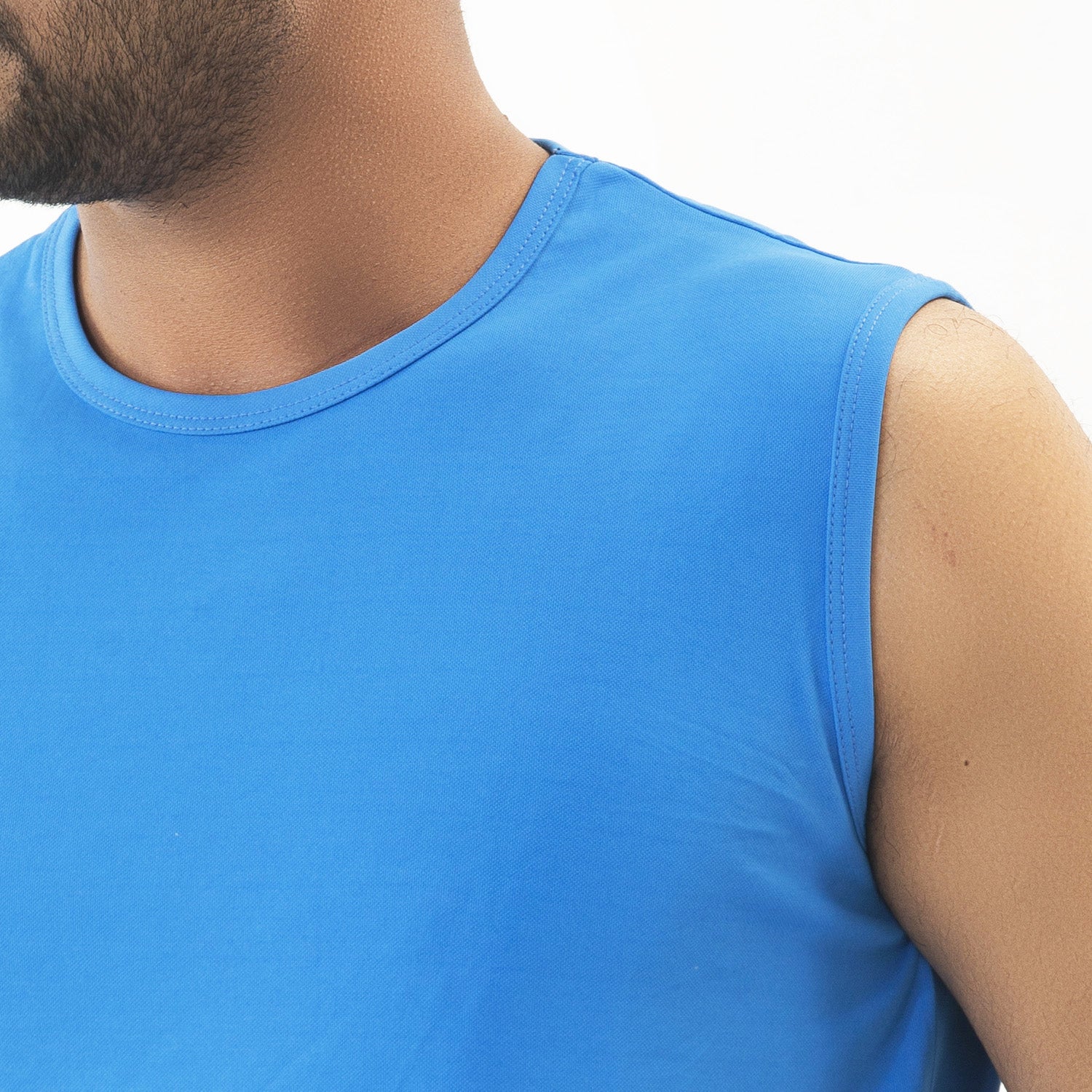 SLEEVELESS T-SHIRT - Royal - Masculine